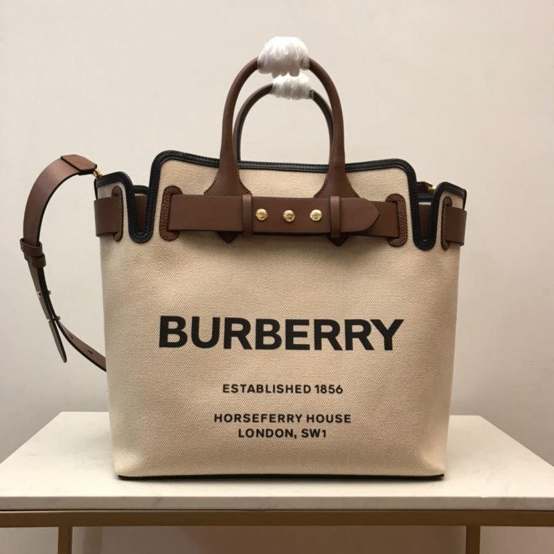 B**rry shopping bags